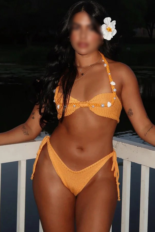 available escort girl Abella in Armenia