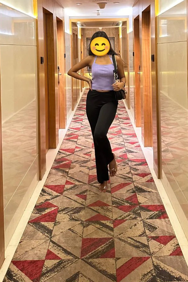 available escort girl Chanchal in Panchkula
