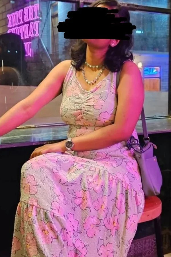 available escort girl Lavya in Ahmedabad