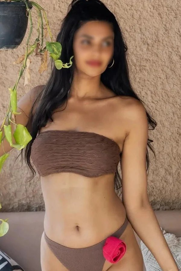available escort girl Natasa in Vietnam